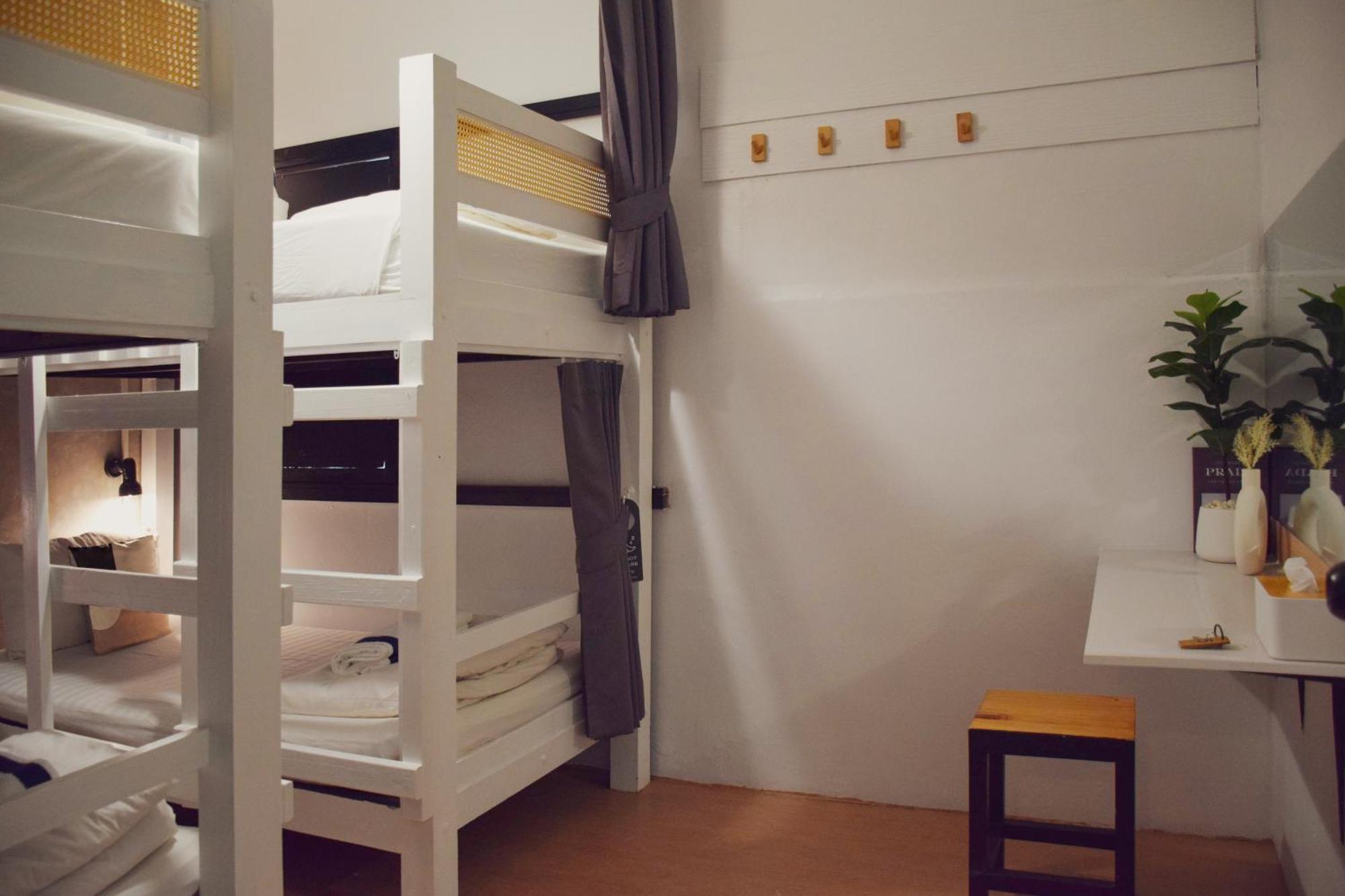 Hostel Costa Bed HHQ Exterior foto