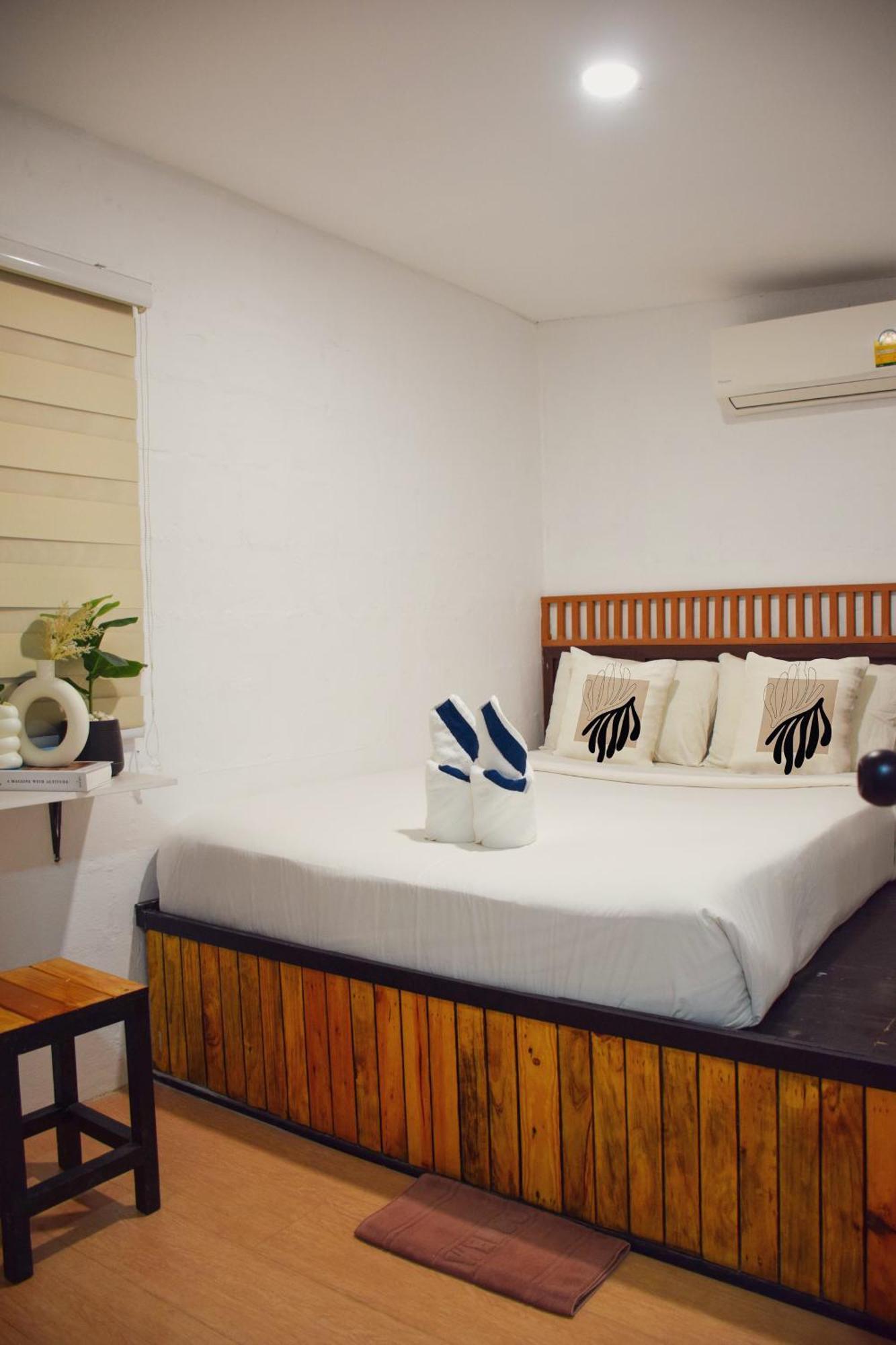 Hostel Costa Bed HHQ Exterior foto